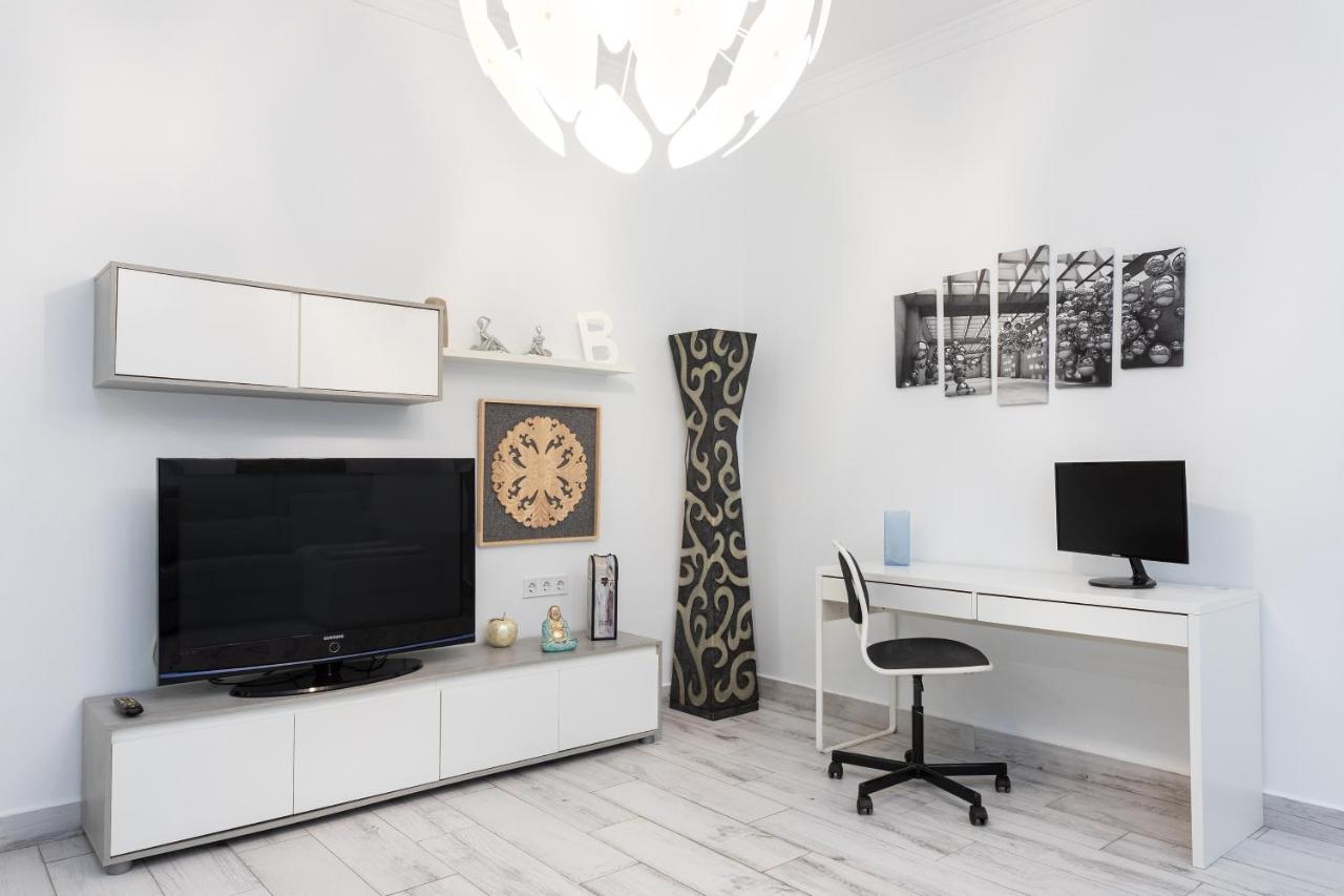 Apartamento Carmen Malaga Exterior photo